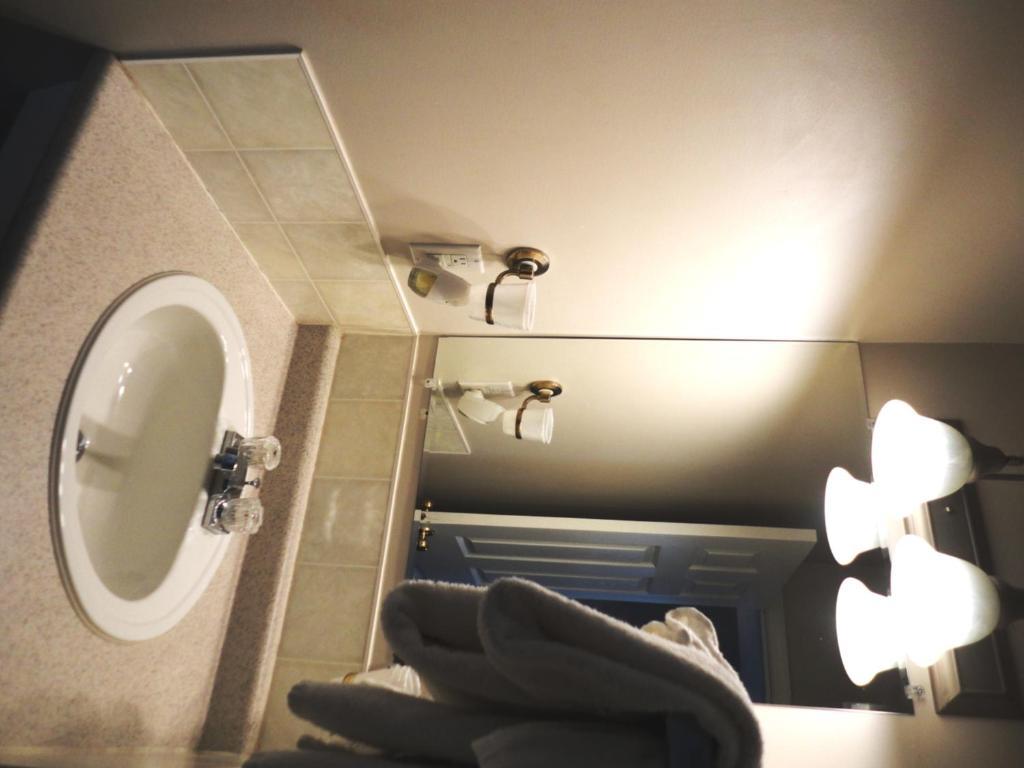 Blue Stream Motel Vernon Cameră foto